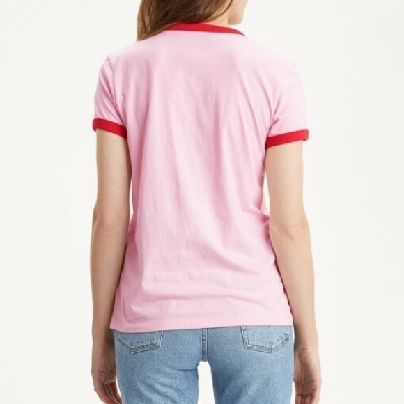 Levi’s Pink and Red T-shirt 💗 - Picture 4 of 4